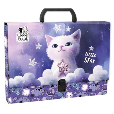 Pasta decorada com ilustração de gato branco e estrelas em tons roxos.
