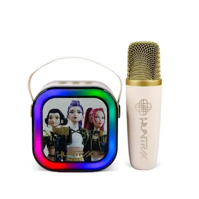 Microfone branco com grelha dourada e coluna portátil colorida com personagens femininas