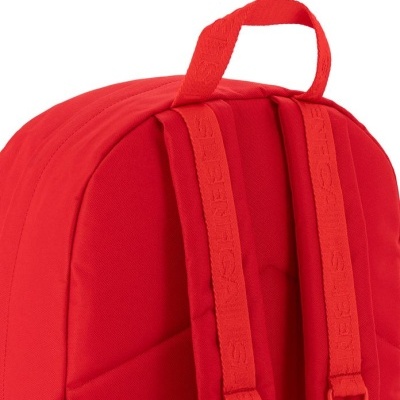 Mochila vermelha com alças acolchoadas e alça superior