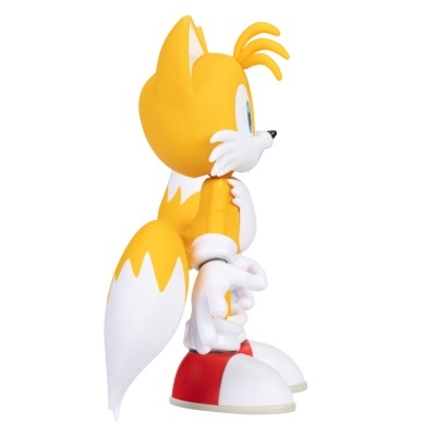 Figura colecionável do personagem Tails da série Sonic vista de lado