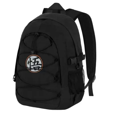 Mochila preta com símbolo asiático preto num círculo branco e laranja