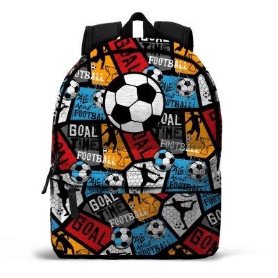 Mochila colorida com tema de futebol e texto relevante.