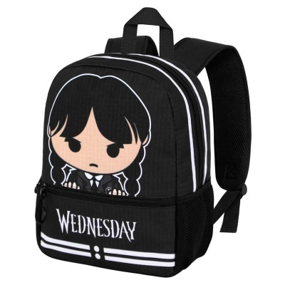 Mochila preta com personagem animada e texto Wednesday