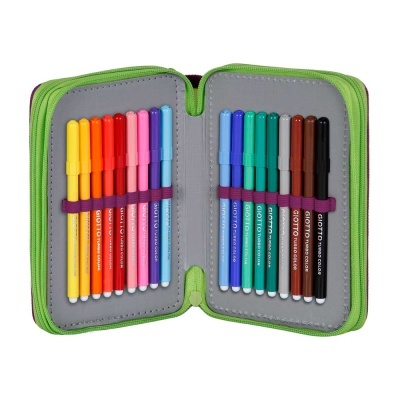 Estojo verde aberto com 16 canetas de feltro coloridas organizadas