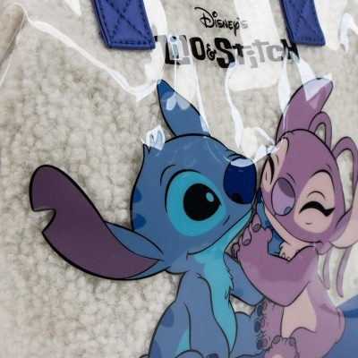 Mala transparente com estampa dos personagens Stitch e personagem rosa, texto Disney's Lilo & Stitch