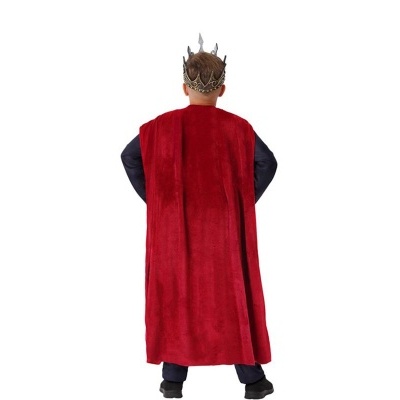 Criança de costas com capa vermelha e coroa dourada