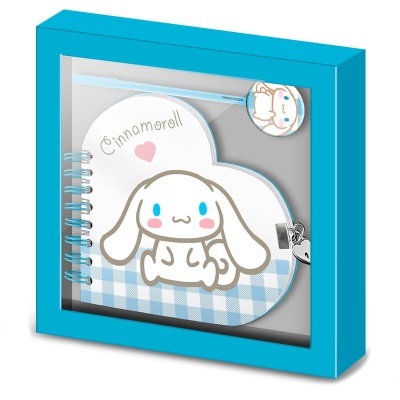 Caderno coração com personagem Cinnamoroll e caixa azul