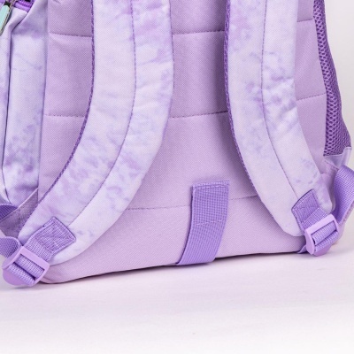 Mochila lilás com alças almofadadas e padrão tie-dye