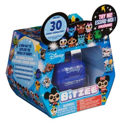 Embalagem azul do produto Disney Bitzee com personagens Disney estilo pixelizado e textos em inglês, francês e espanhol.
