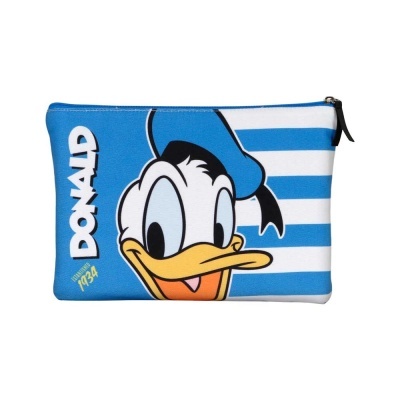 Estojo ou bolsa plana com imagem do pato Donald e texto DONALD Nº34