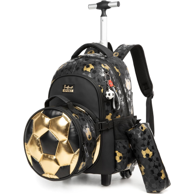 Mochila escolar preta com bolas de futebol douradas e estojo com padrão semelhante