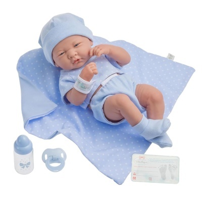 Boneco bebé realista com roupa azul e manta azul com bolinhas