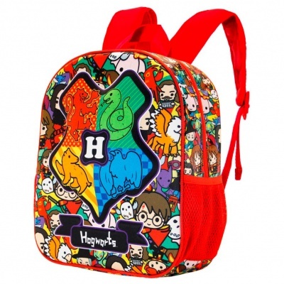 Mochila colorida com símbolos de Hogwarts e alças vermelhas