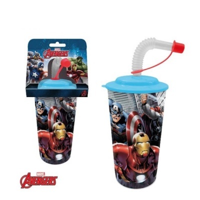 Copo dos Avengers com tampa azul e palhinha, decoração com personagens Marvel
