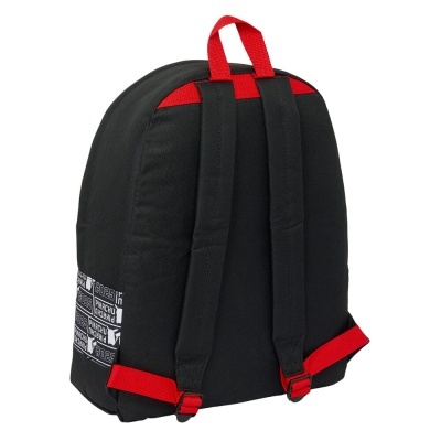 Mochila preta com alças vermelhas e padrão lateral em preto e branco