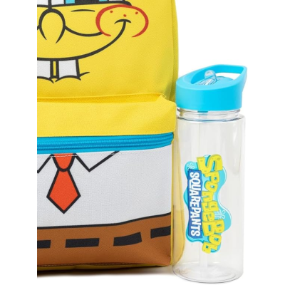 Mochila amarela do Bob Esponja ao lado de garrafa transparente com tampa azul