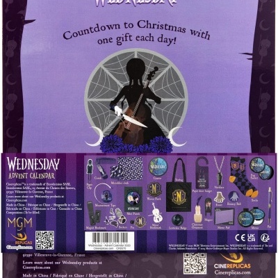 Caixa roxa do calendário de advento da série Wednesday com ilustração da personagem e contagem regressiva para o Natal