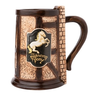 Caneca cerâmica decorativa imitação madeira e pedra com relevo e imagem de cavalo branco