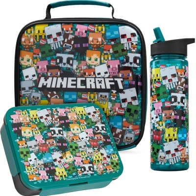 Conjunto mochila, lancheira e garrafa com padrão Minecraft colorido e logo branco