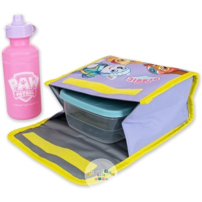 Garrafa de água rosa e saco térmico lilás com personagens de desenho animado e marmita azul