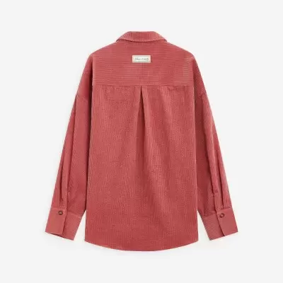 Camisola de veludo cotelê rosa vista de costas