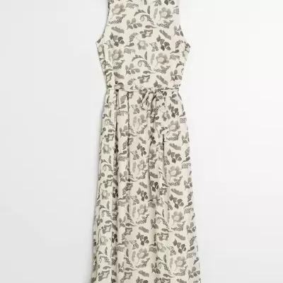 Vestido midi sem mangas com padrão floral e cinto