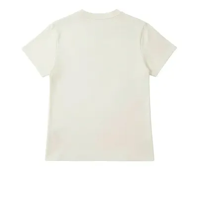 T-shirt branca de manga curta vista pelas costas