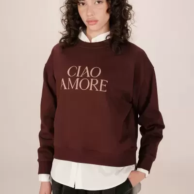 Sweatshirt castanha bordô com texto CIAO AMORE