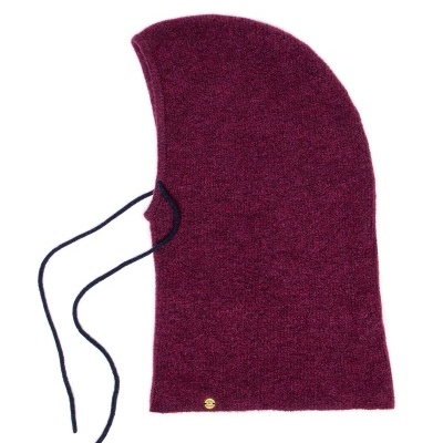 Capuz de malha bordô com cordão preto