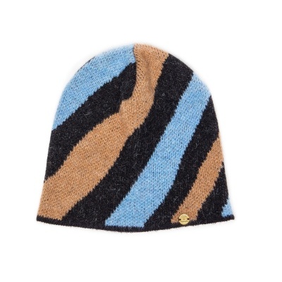 Gorro riscas azuis, castanhas e pretas com emblema dourado