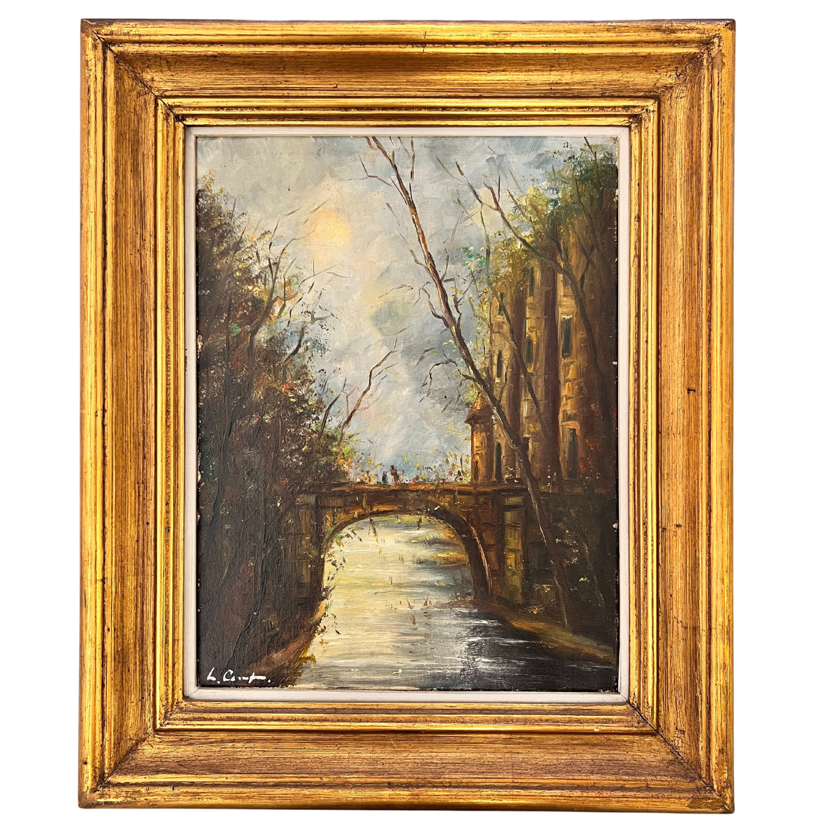 Quadro pintado de paisagem urbana com rio, ponte e árvores, moldura dourada