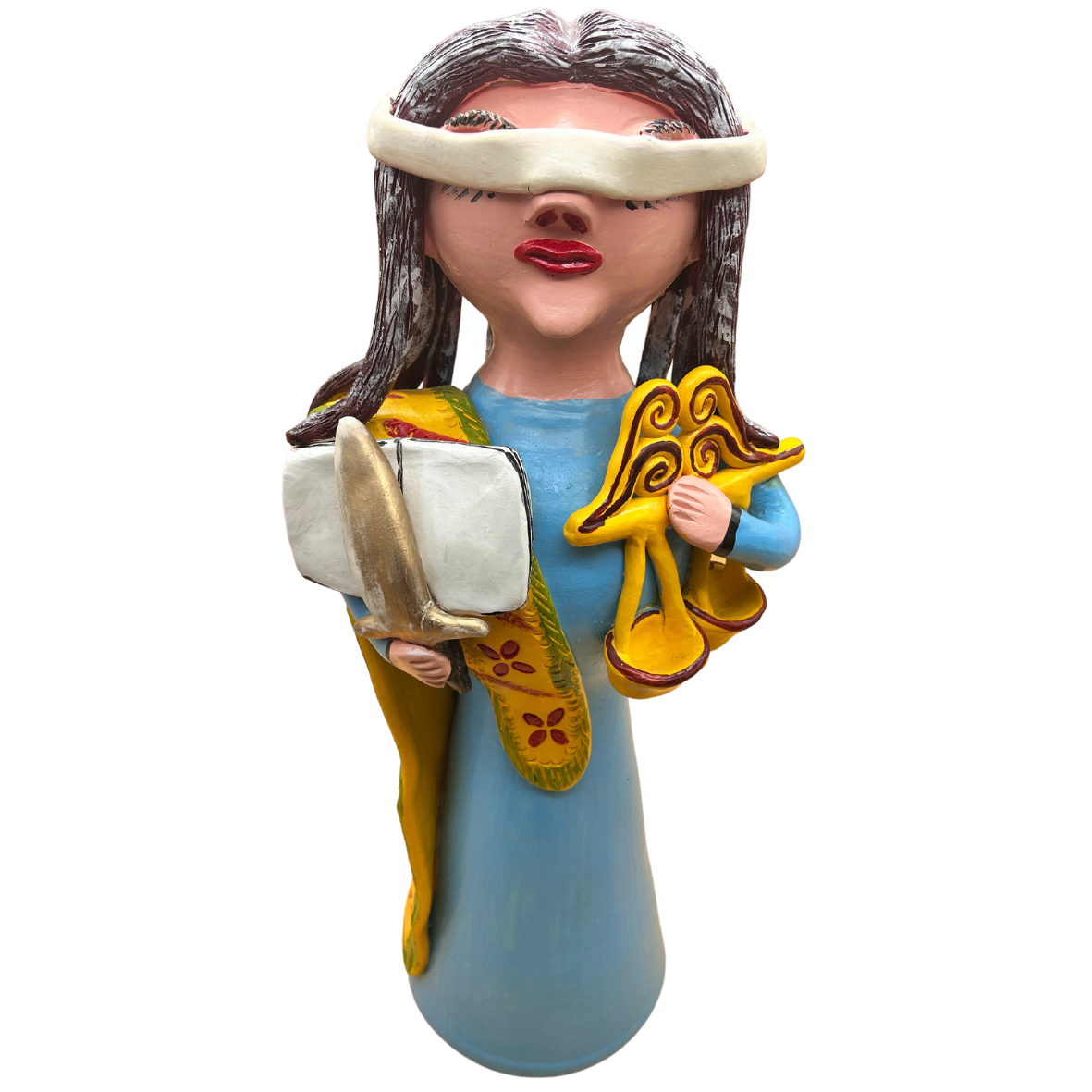 Estatueta feminina colorida segurando balança e livro com faixa nos olhos