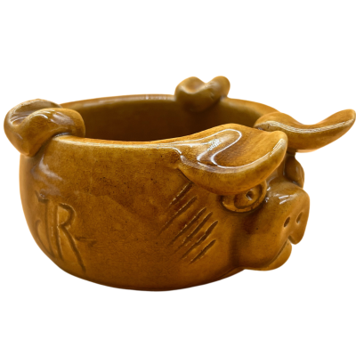 JR&#x20;Cinzeiro&#x20;Porco