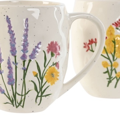 https://www.pecascomalma.pt/product/caneca-de-porcelana-flores