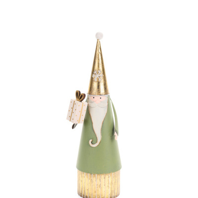 Figura decorativa de Natal em metal representando Pai Natal com chapéu dourado, casaco verde e caixa de presente.