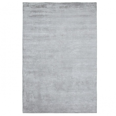 Tapete cinza claro com padrão de linhas horizontais