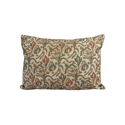 Travesseiro retangular com padrão floral em cores naturais