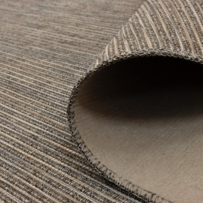 tapete riscado cinza castanho textura bege borda costura