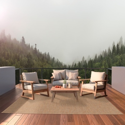 Conjunto de móveis de exterior em madeira clara com almofadas bege e tapete bege
