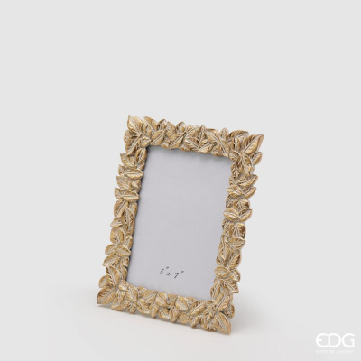 Moldura dourada com folhas para fotografia 5x7