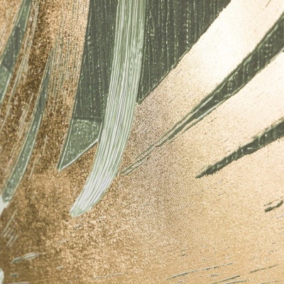 Pintura abstrata com riscas douradas e verdes e textura visível