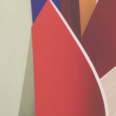 Padrões geométricos coloridos em design abstracto