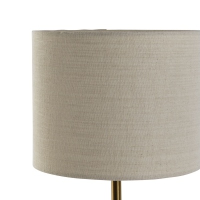 Abajur com cúpula de tecido bege e base metálica dourada