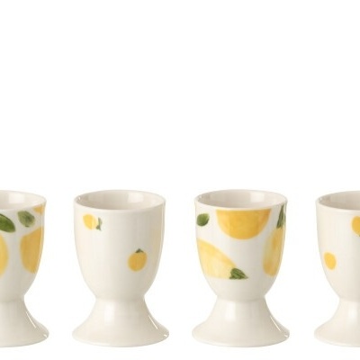 Quatro copos ou porta-ovos em porcelana branca decorados com limões amarelos e folhas verdes