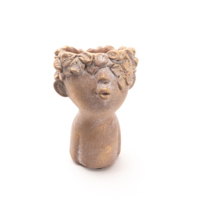 Vaso cerâmico castanho em forma de cabeça com coroa de flores