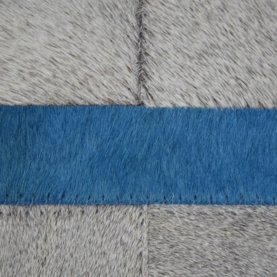 Padrão de tapete ou tecido com pelagem cinzenta e faixa azul