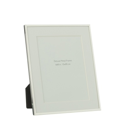 Moldura de metal branca para fotos com suporte traseiro preto