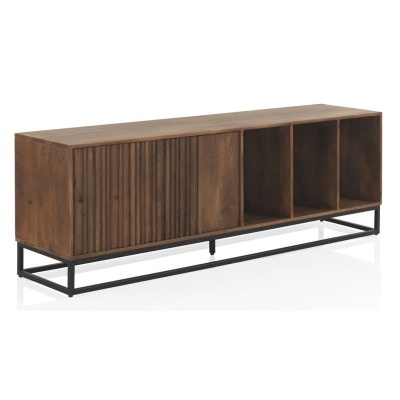 Aparador de madeira escura com nichos e porta de ranhuras verticais