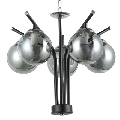 Candeeiro teto moderno com globos vidro fumado e estrutura metálica preta