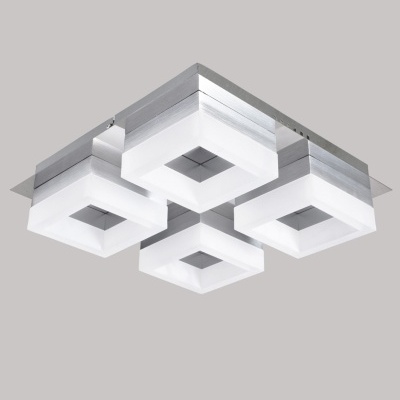 Candeeiro de tecto com quatro luzes quadradas e estrutura metálica prateada